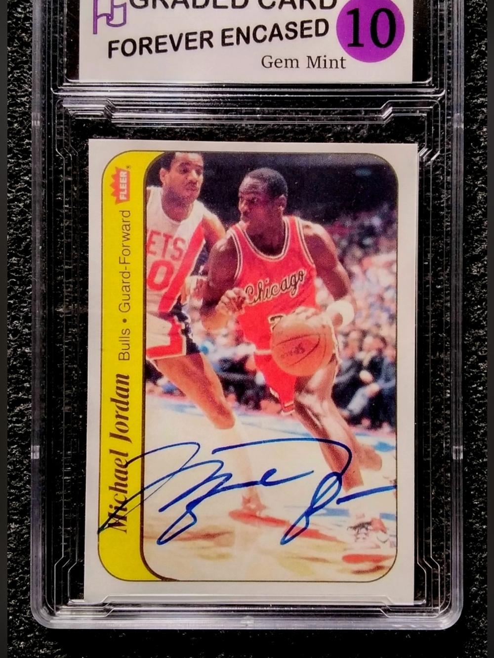 Michael Jordan Chicago Bulls HOF Autograph Basketball Rookie Card